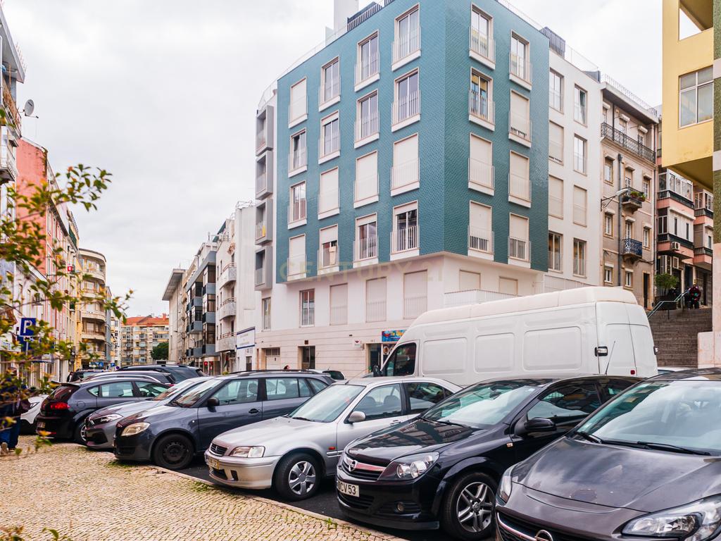 Apartamento T3 a estrear - Centro de Lisboa - Image 25